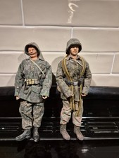 2 x 1/6 scale dragon ww2