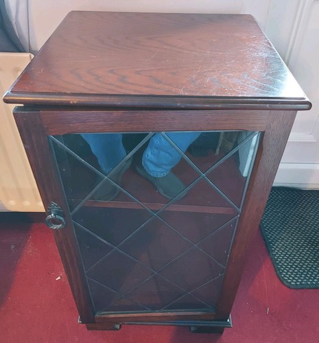 Lovely leaded glass fronted - lovely, 'leaded