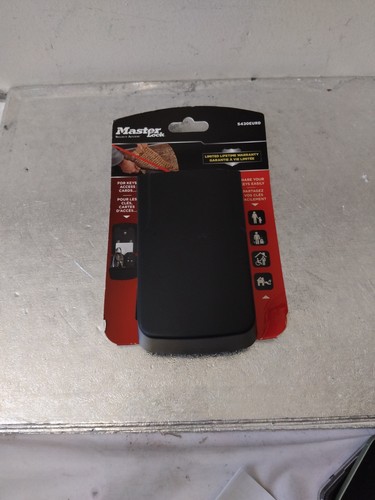 Master lock key safe - safe, wall