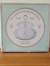 The Queen's Diamond Jubilee 1952-2012 Fine China Cake New and Boxed