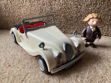 Postman Pat Friction Powered Morgan Car & Dr Sylvia Gilbertson Figure - Rare!!