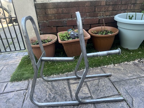 Cable reel drum carrier - cable,