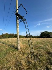 Double Lean To High Seat Two