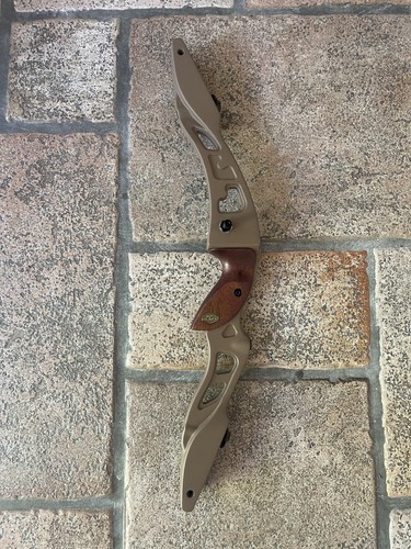 Wns black elk riser - riser, right