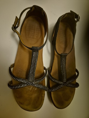 Clarks active air - dark, grey