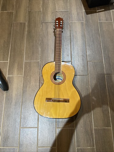 Yamaha f310 acoustic guitar - yamaha,