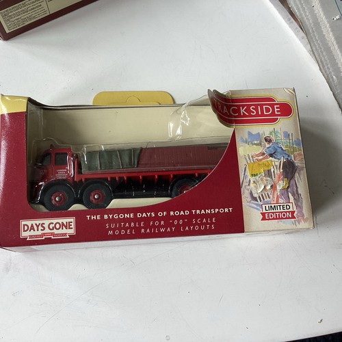 Trackside london brick lorry - trackside,