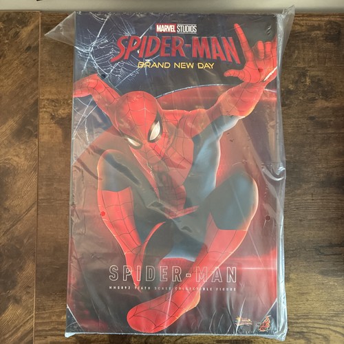 Hot toys mms892 spider - mms892, spider-man