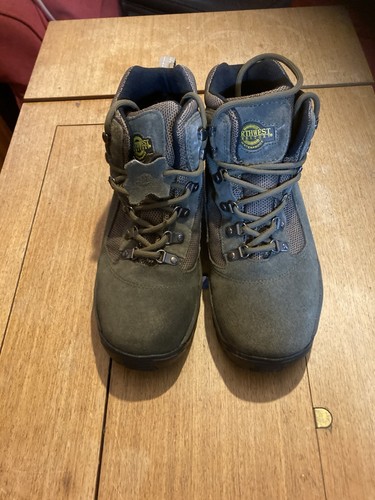 Northwest territory size 8 - territory,,