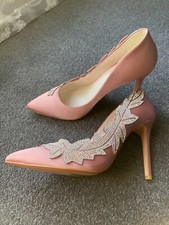 Jenny Packham size 37 soft