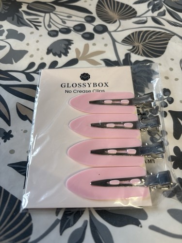 Magnetic hair clips - magnetic,