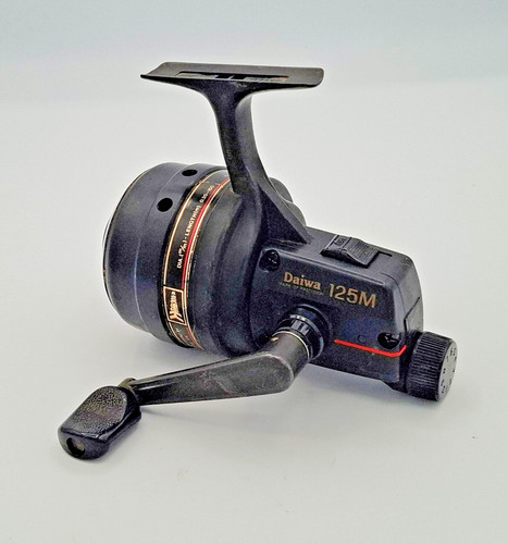 Daiwa closed face - face, reel
