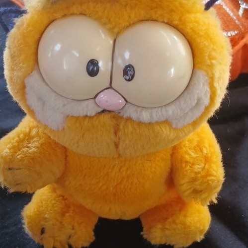 Garfield plush stuffed animal - garfield,