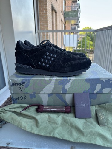 Valentino garavani black suede - garavani,