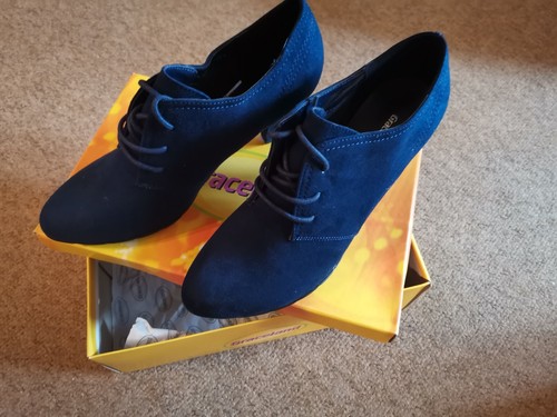 Graceland brand new unworn - brand,