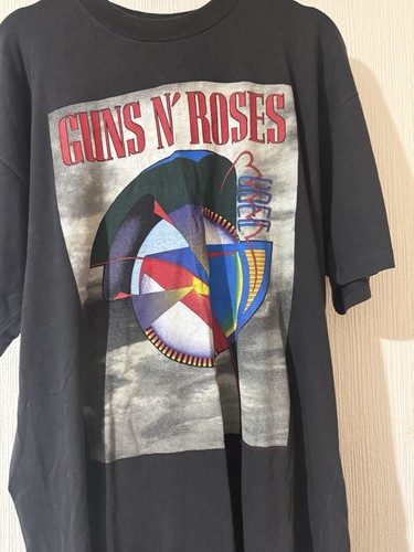 Guns roses t - -,