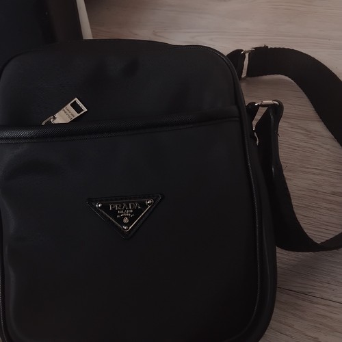 Black nice authentic prada bag - prada,