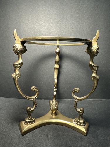 Vtg leg brass stand - 3,
