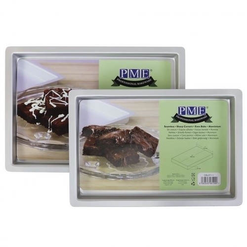 Cake tin baking pan - tin,