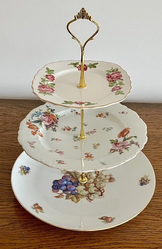 Large beautiful tier cake - large, 3