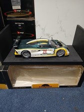 1:18 Scale Diecast Model