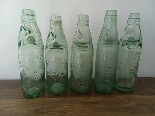 Five vintage green - five,