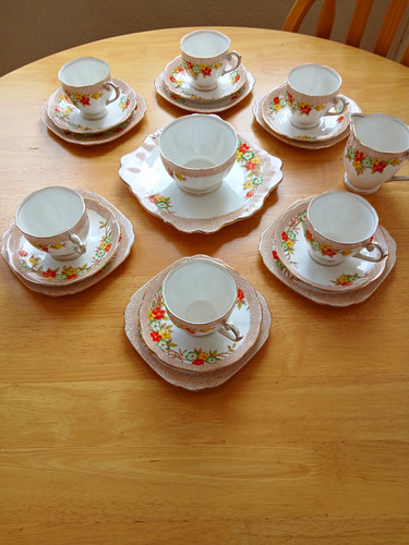 Bell fine bone china - bell,