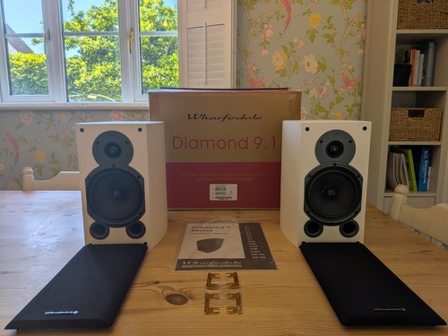Wharfedale diamond white - 9.1,