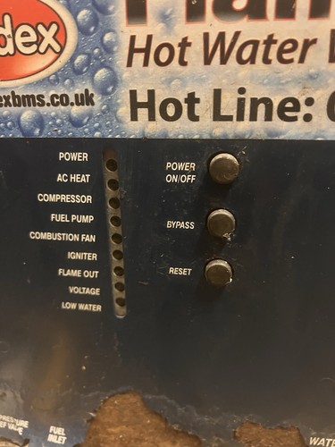 Hot water window cleaning - water,