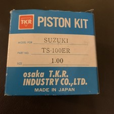 Suzuki NOS TKR Piston Kit