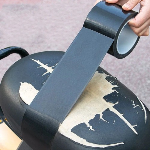 Self adhesive leather repair - self,