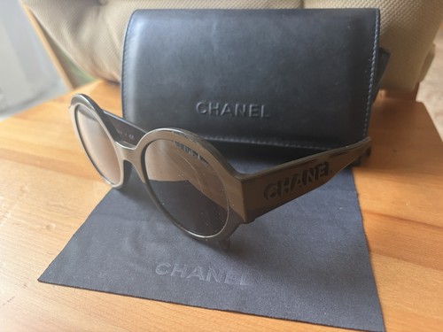 Brown chanel logo sunglasses - chanel,