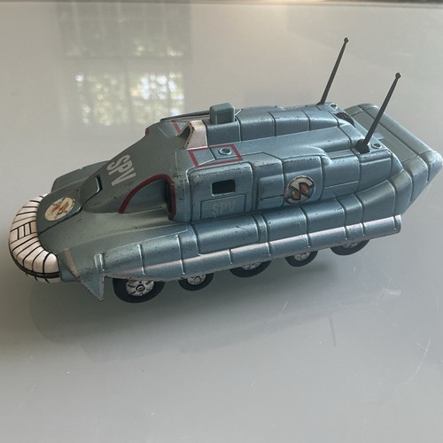 Captain scarlet spv - captain, spectrum