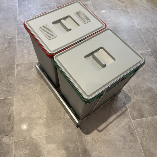 Double pull out trash can - trash,