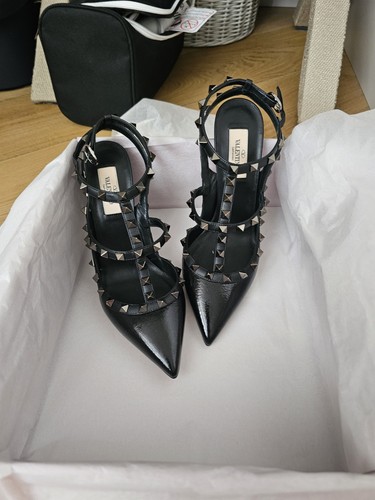 Valentino garivani rockstud - garivani,