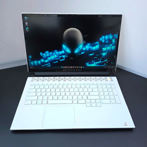 Dell alienware m17 i7 - dell,