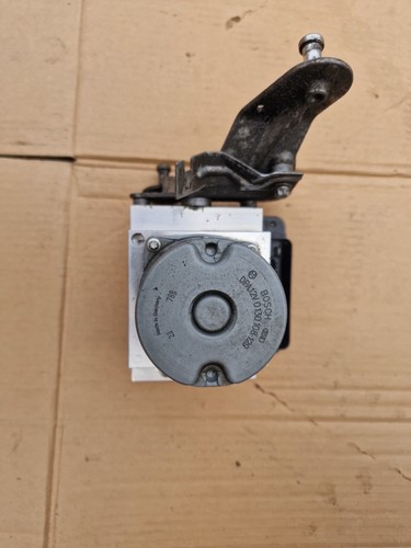 Mercedes cls320 w219 abs pump - mercedes,