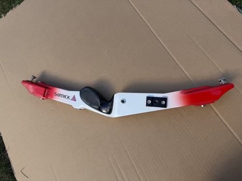 Samick recurve bow riser - recurve,