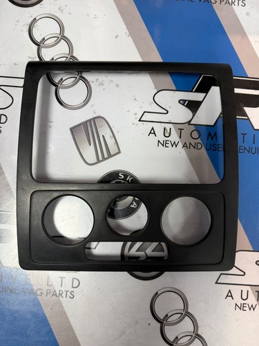 Caddy stereo centre dash - 2k,