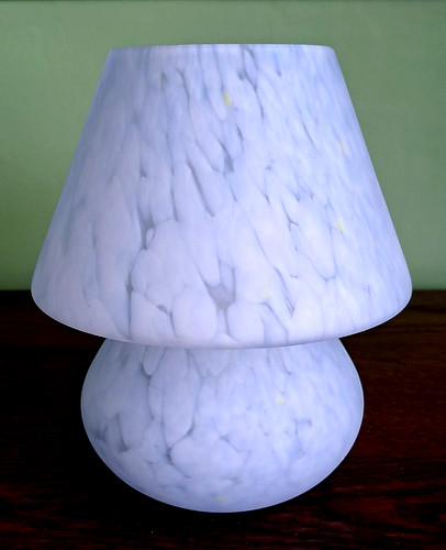 Pale blue glass - pale,