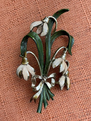 Vintage exquisite brooch - exquisite,