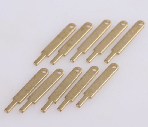 Flat railing stanchions - flat,