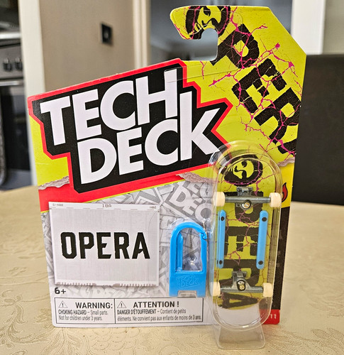 Tech deck opera - opera, fingerboard