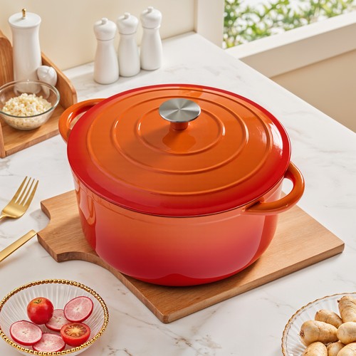 Cast iron casserole dish pot - casserole,