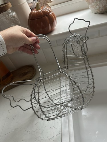 Vintage silver wire chicken - vintage,