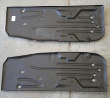 Ford Capri floor pan repair panels LH and RH pair of panels Q077