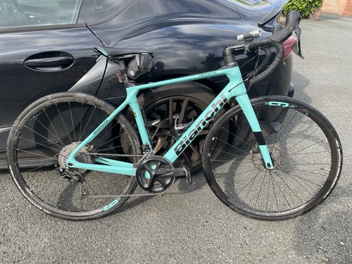 Bianchi 105 disc - xe, frame