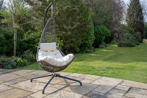 Hanging swing chair - sh&g,