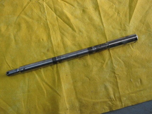 Yamaha 550 650 rear - 550,, xj