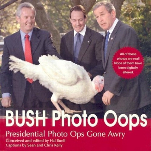 Bush oops presidential photo - oops:,